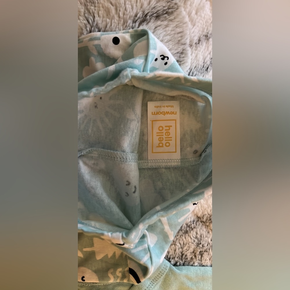 ✨HelloBello Unisex Outfit ✨ - Picture 5 of 5